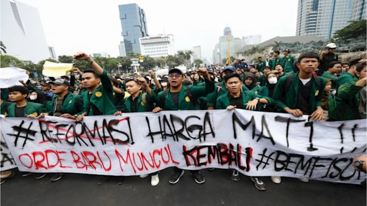 BEM SI Demo di Patung Kuda, Lebih dari Seribu Aparat Gabungan Dikerahkan