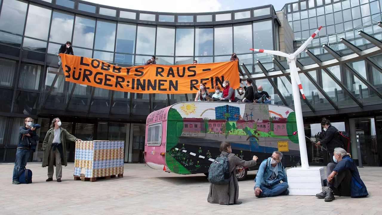 – fünf Klimaaktivisten in Düsseldorf vor Gericht