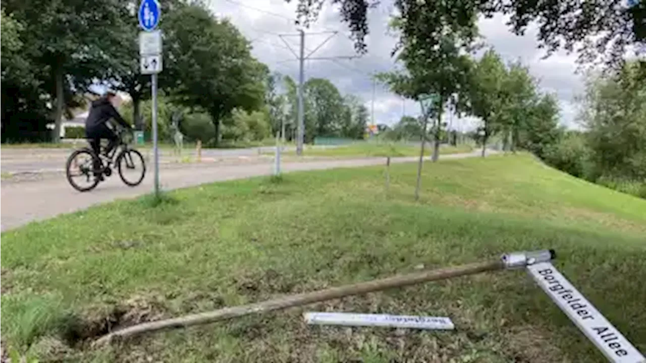 Verkehrsschild in Bremen umgefahren: Polizei ermittelt gegen unbekannt