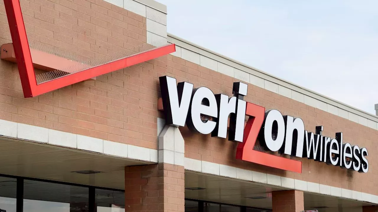 Verizon stock falls, subscribers grow in Q2 revenue miss