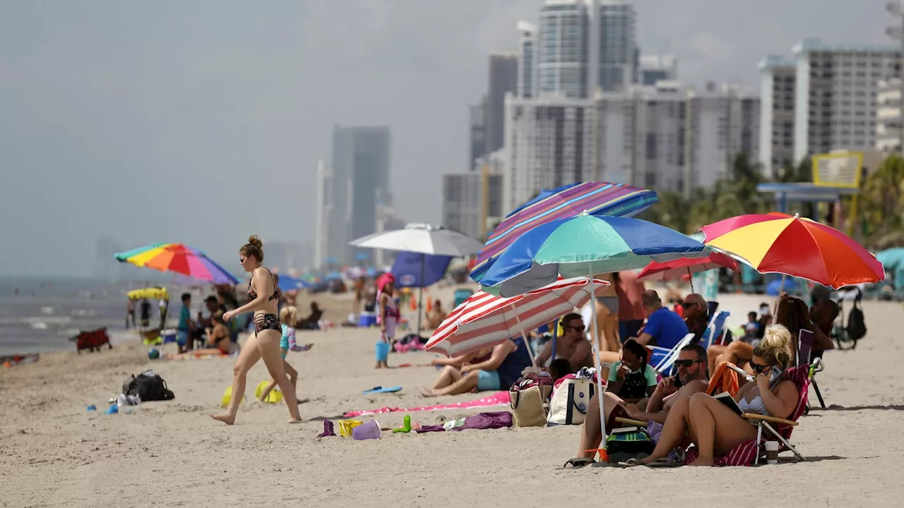 Florida's population passes 23 million for the first time