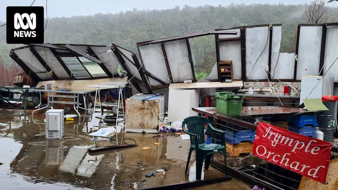 Roleystone residents wake to trail of destruction after severe thunderstorm hits Perth's south-east