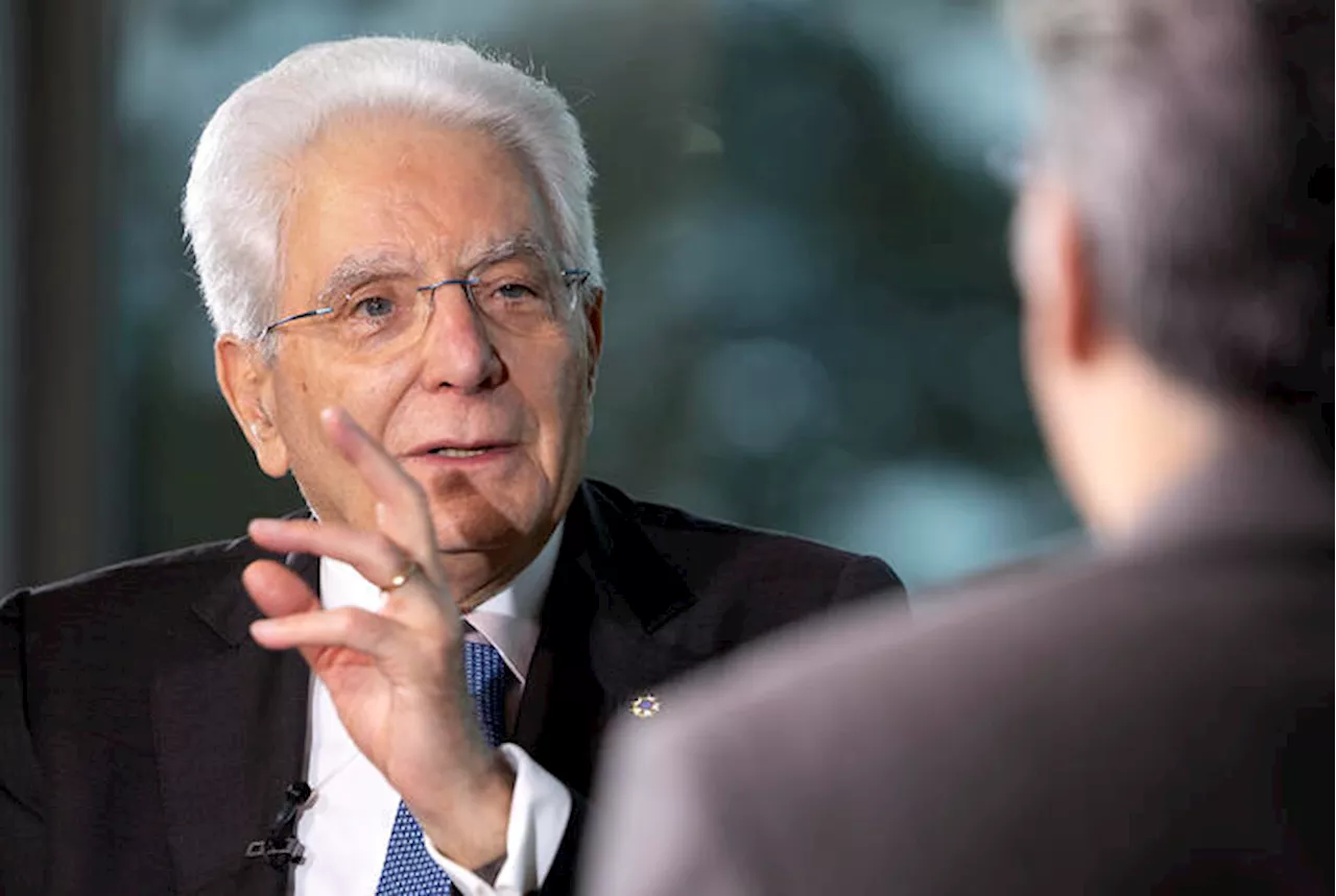 Meloni, Mattarella garante della Costituzione e simbolo di unità