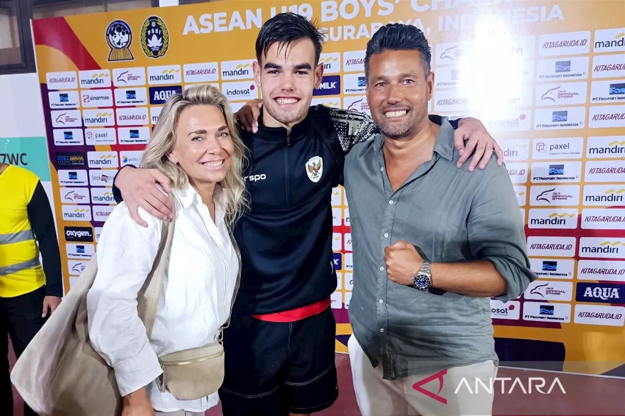 Ibu Jens Raven bangga anaknya cetak dua gol untuk Indonesia