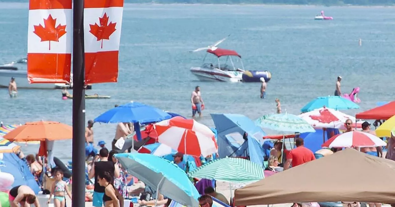 Ontario beach town fires back at claims people are pooping in the sand