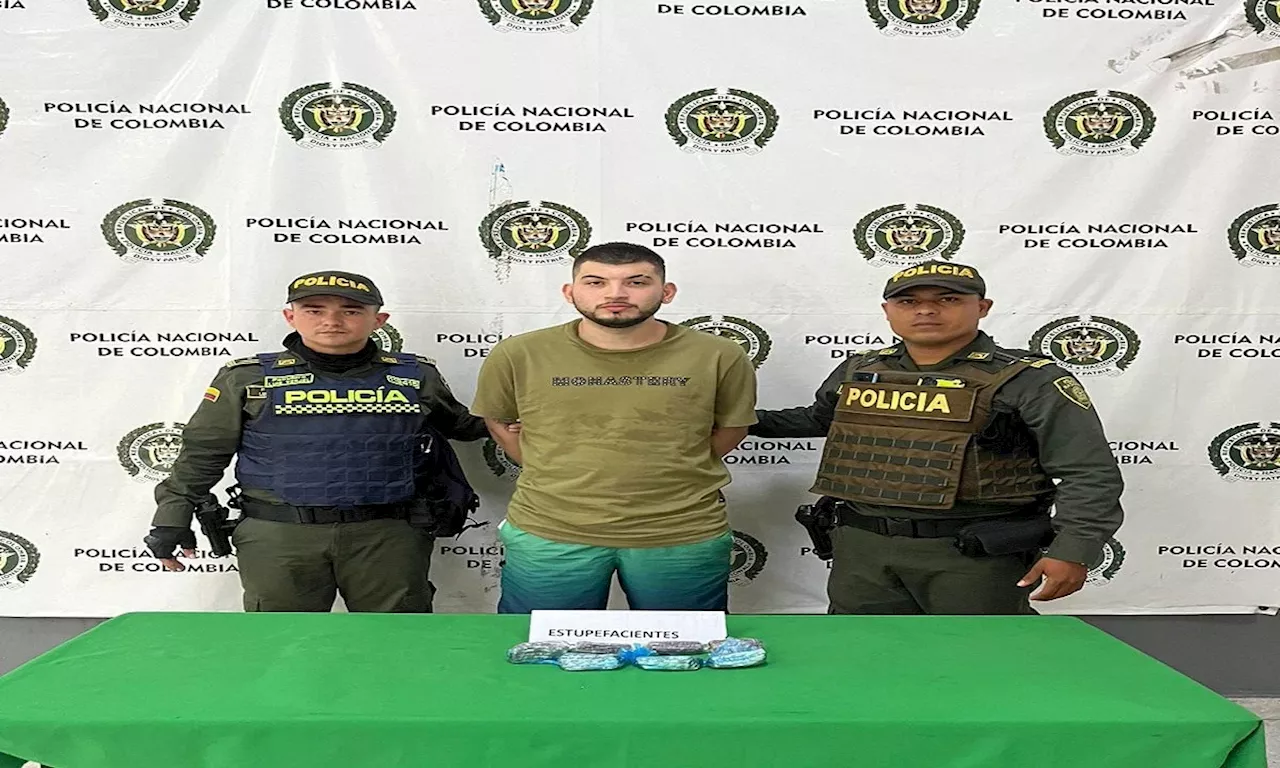 Capturan a ex subteniente de la Policía que llevaba droga en su vehículo en Barranquilla