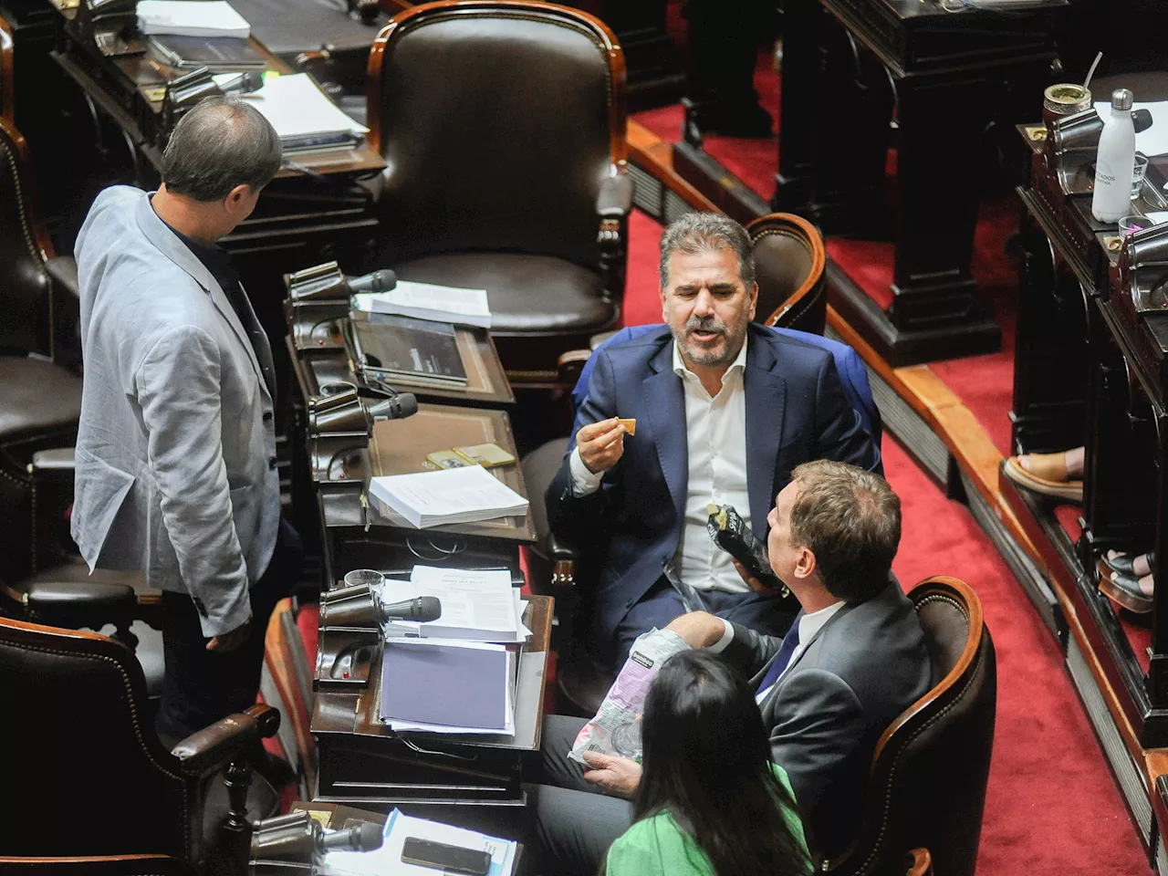 El PRO negocia para 'robarle' tres libertarios al oficialismo y ganar peso en Diputados