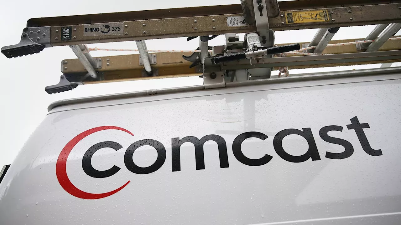 Comcast reports earnings before the bell