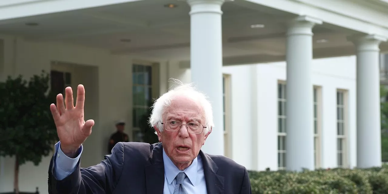 Sanders Pushes Harris to Pursue Agenda That 'Speaks to the Needs of the Working Class'