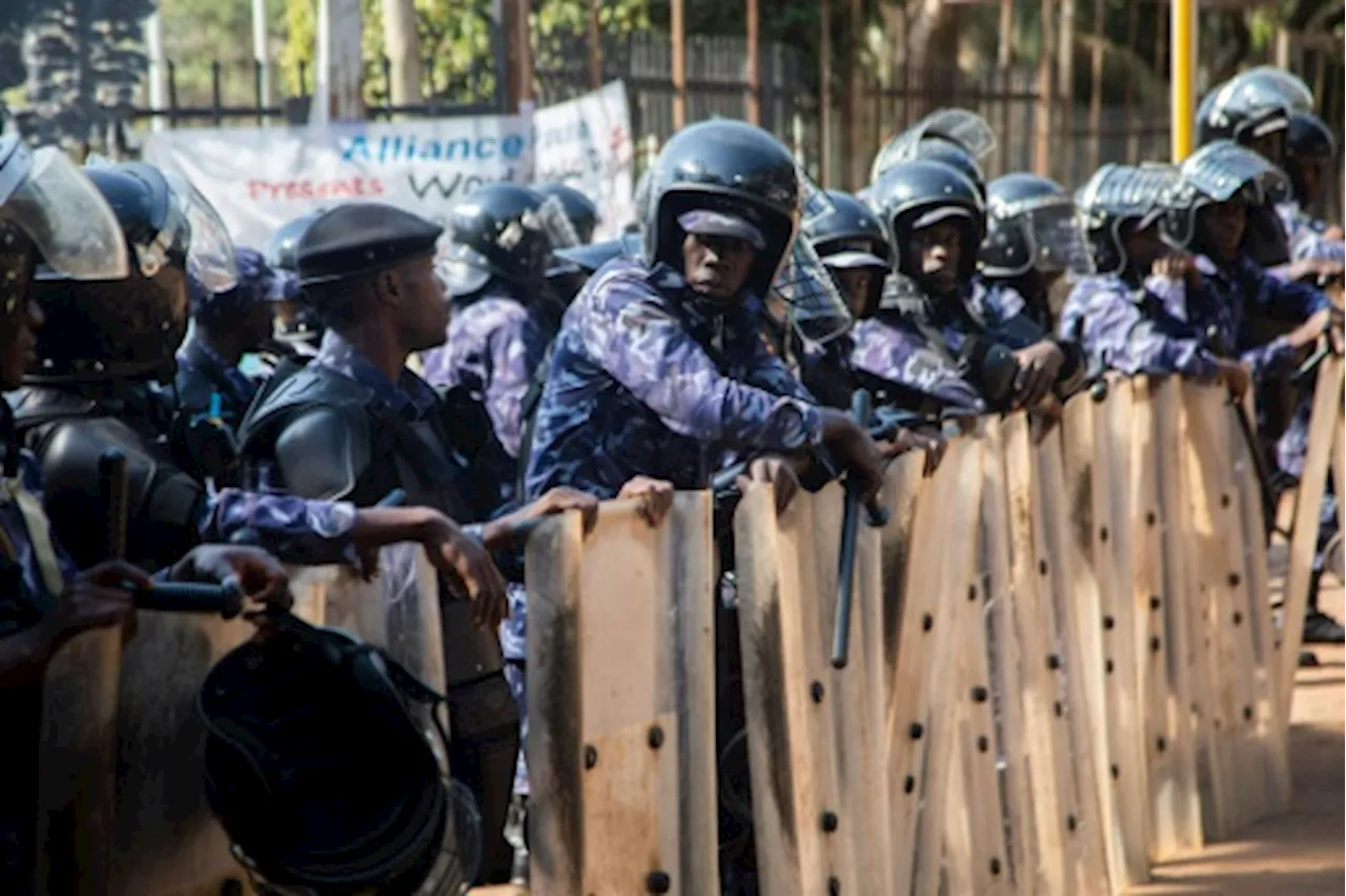 Manifestations en Ouganda: la police massivement déployée à Kampala, des meneurs arrêtés