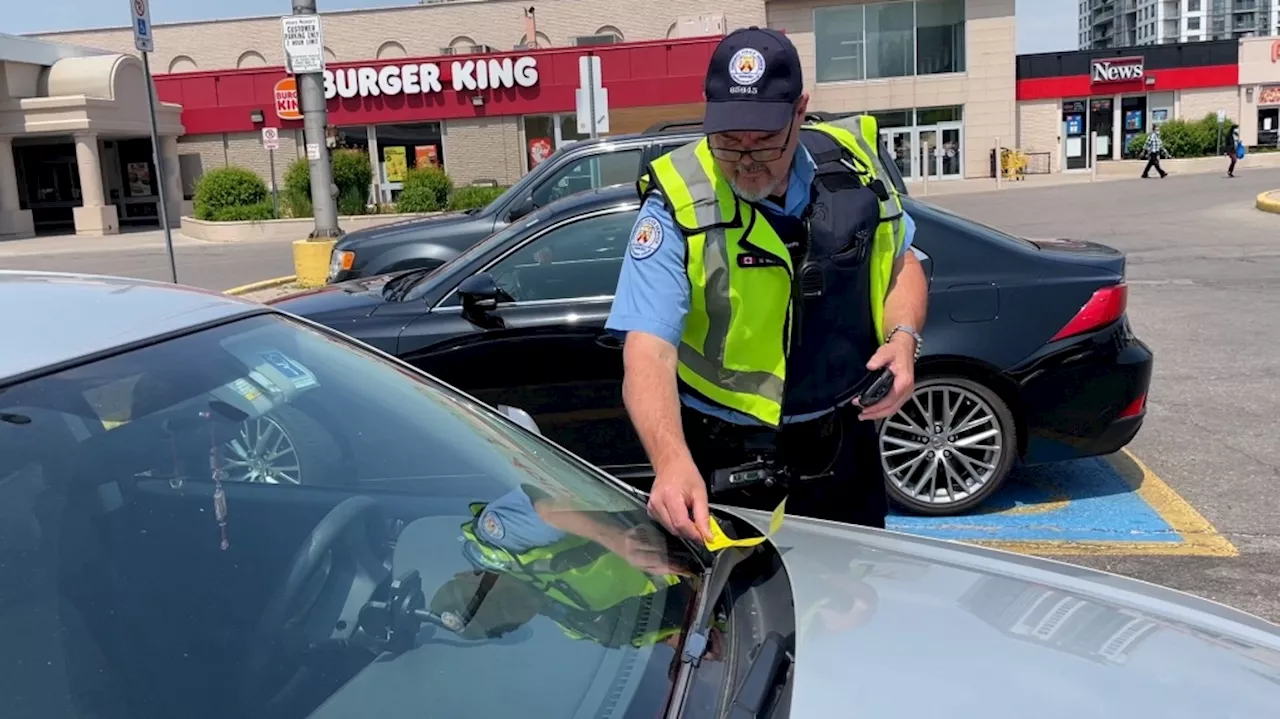 'Violence is never the answer': Toronto police seeing uptick in assaults against parking officers