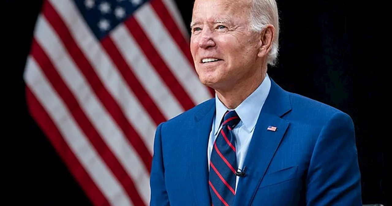 For få dage siden trak Joe Biden sig: Nu overrasker han i telefonopkald