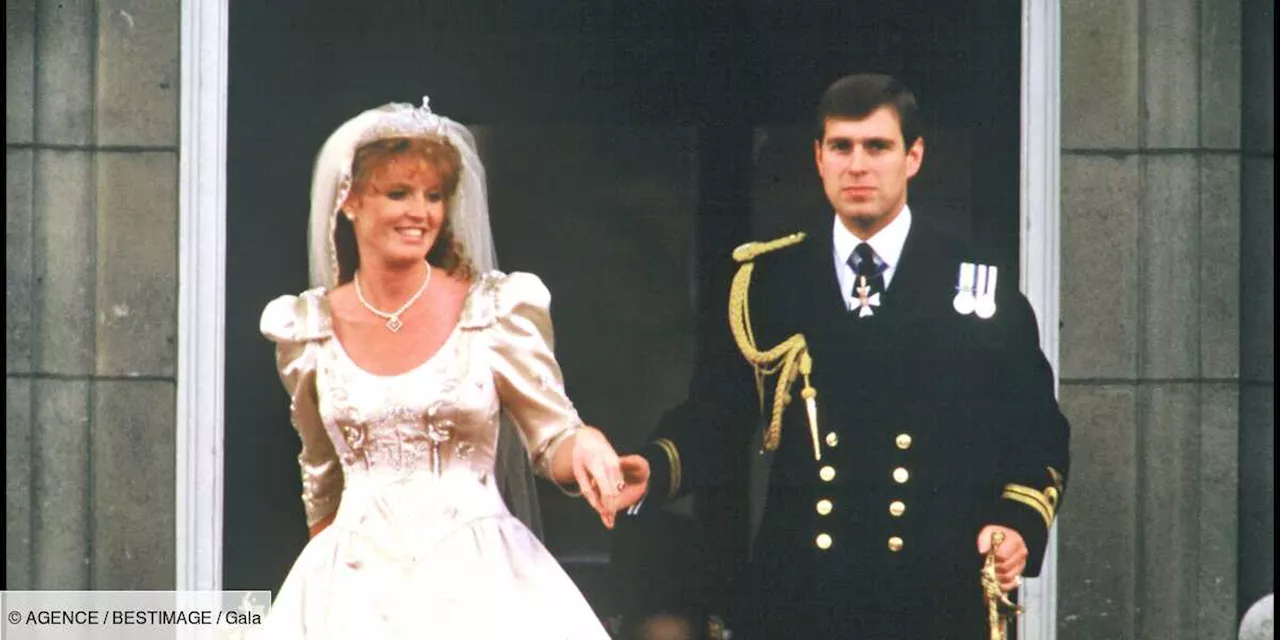 – Sarah Ferguson et sa robe de mariée dotée d'une multitude de symboles