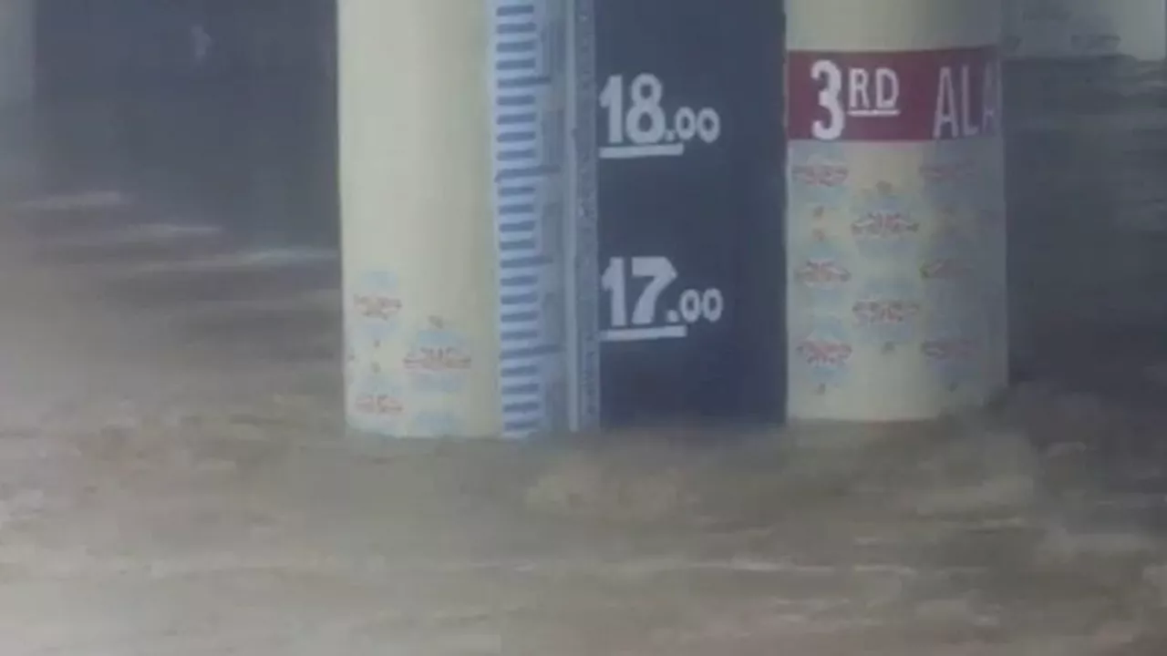 Marikina River reaches 2nd alarm, residents advised to evacuate