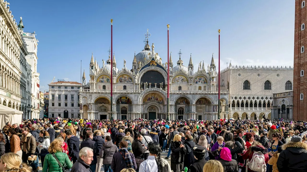 Kampf gegen Massentourismus - Brücken, Kopfhörer – jetzt völlig neue Venedig-Regeln