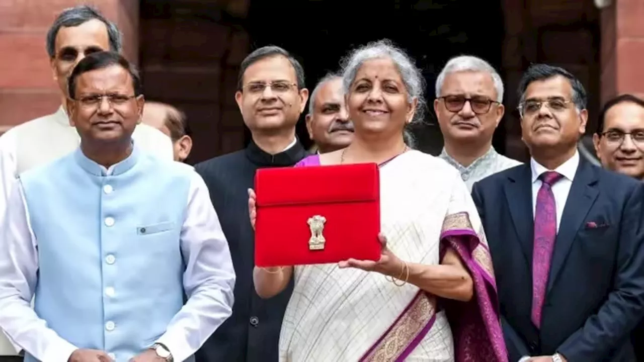 Budget Analysis: UPA सरकार 2.0 के पहले बजट से किनता अलग है मोदी सरकार 3.0 का आम बजट, जानिए खास बातें