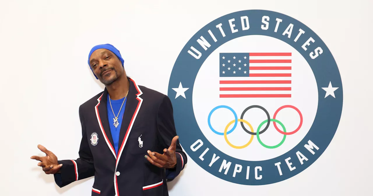 Snoop Dogg will carry the Olympic torch on its final leg to Paris