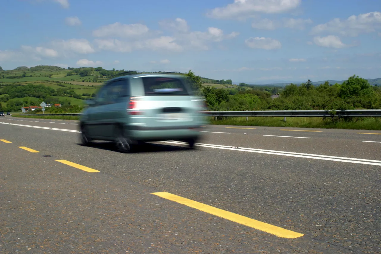  Should dangerous drivers take retraining courses?