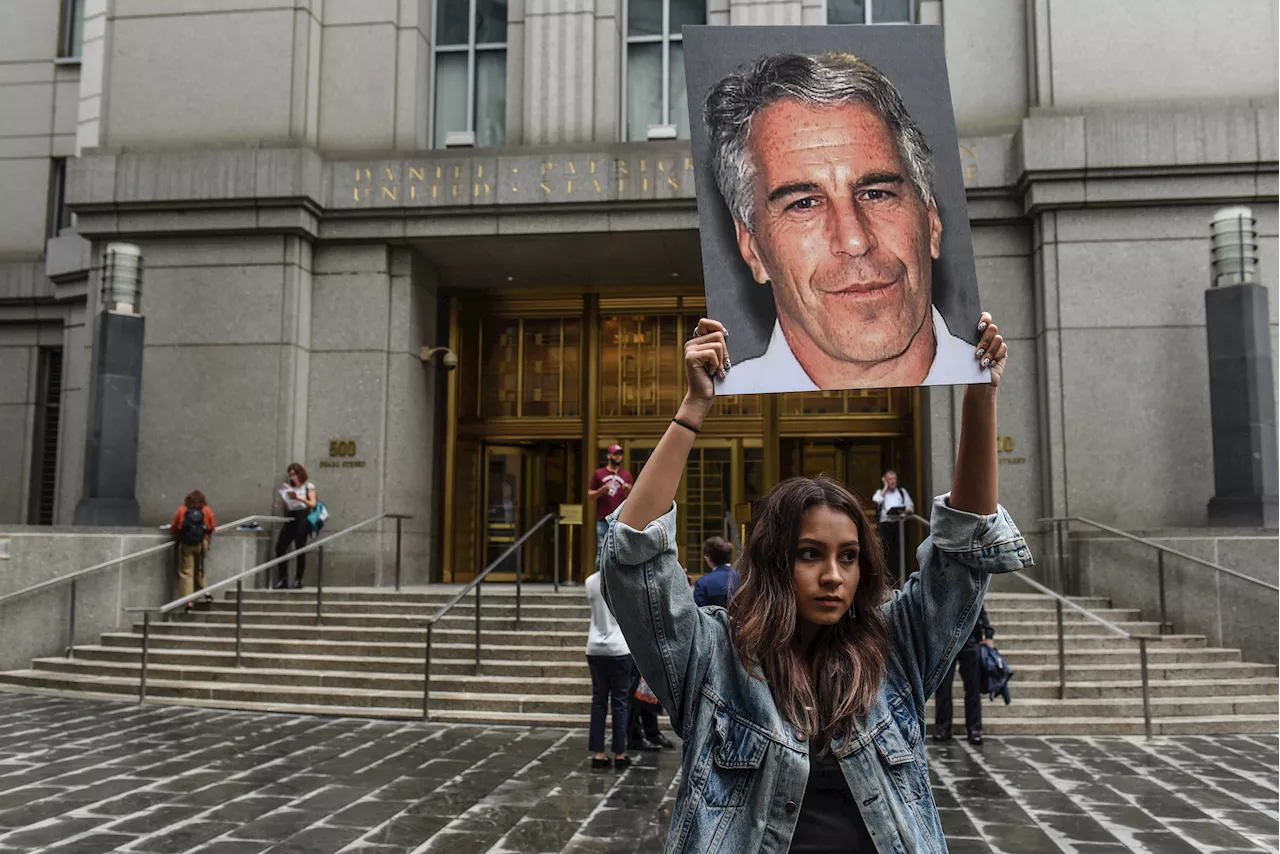 Jeffrey Epstein Prosecutors Face Call to Apologize—'Reprehensible'