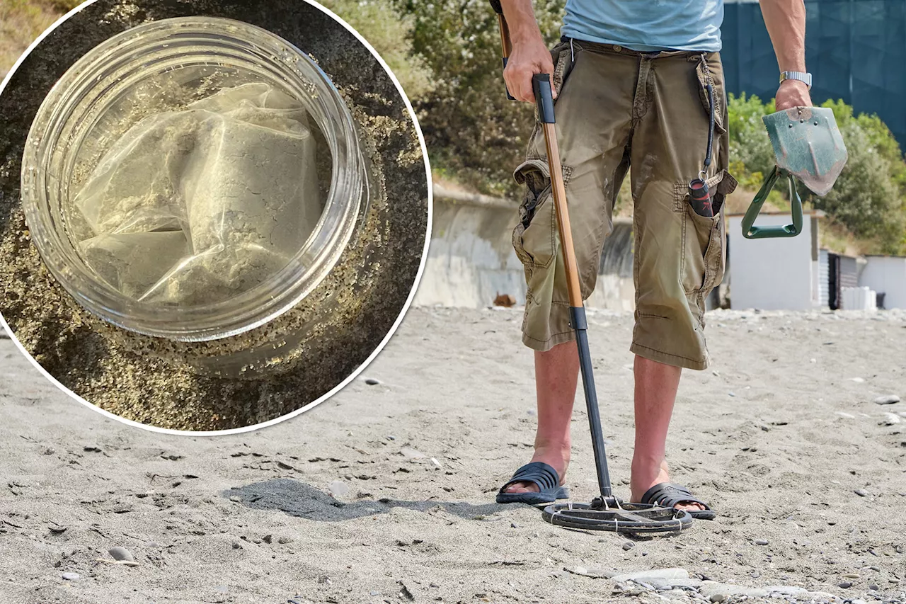 Treasure hunter finds heartbreaking note buried in the sand on the beach: 'Profoundly sad'