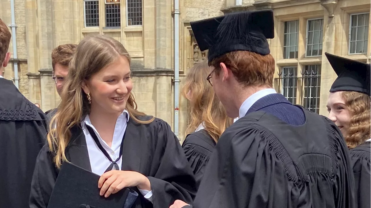 Famille royale: la princesse Elisabeth est officiellement diplômée