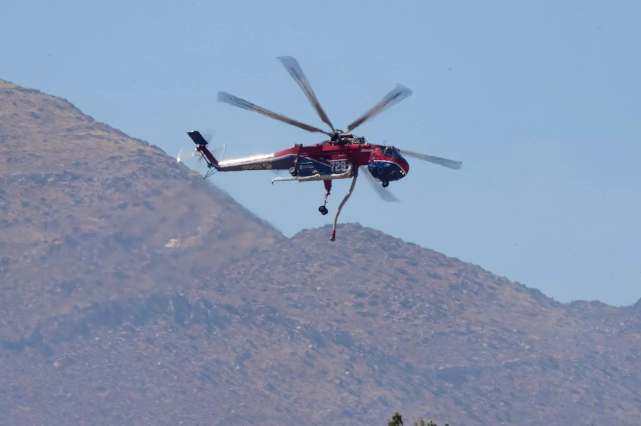 Brush fire shuts down state Route 94 near Bell Valley in East County