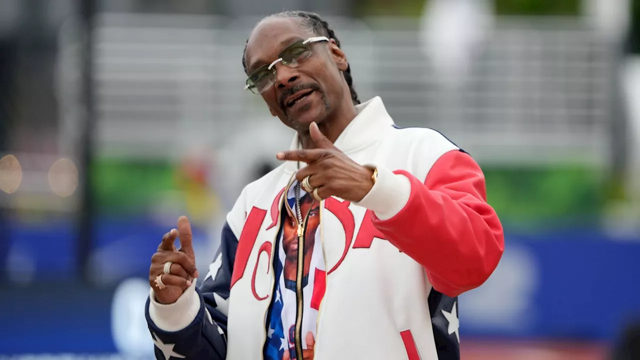 Snoop Dogg to carry Olympic torch in its final stages in Paris