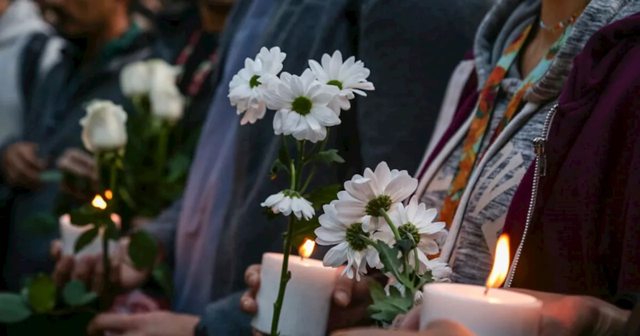 Con una velatón rindieron homenaje a Catalina Gutiérrez en la Javeriana