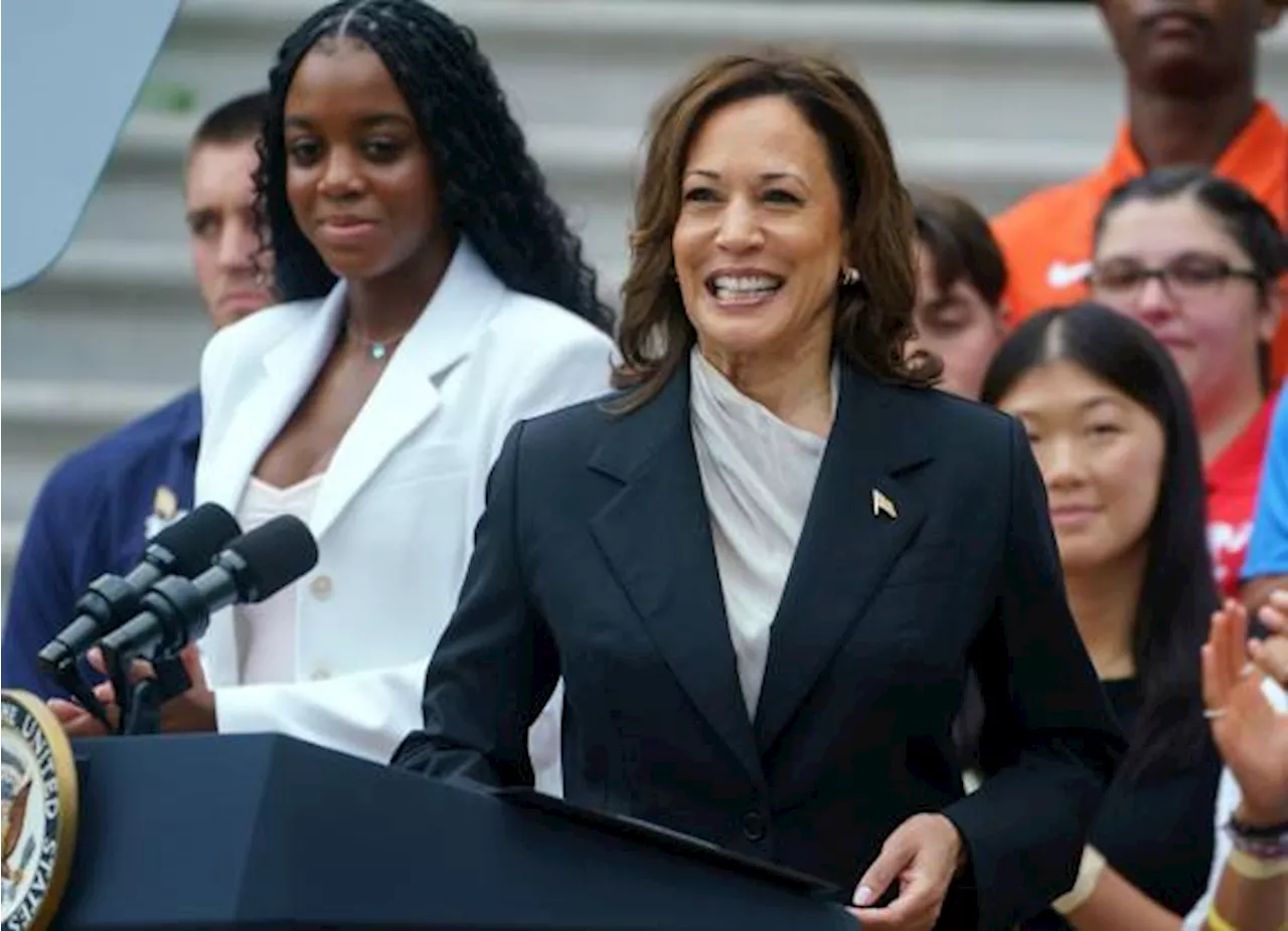 Trabaja ya Kamala Harris en la elección de su compañero para candidatura presidencial