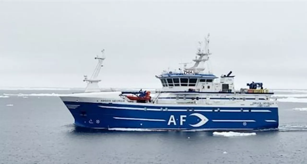 Norskeid fiskebåt sank utenfor Falklandsøyene - mannskapet i redningsbåter