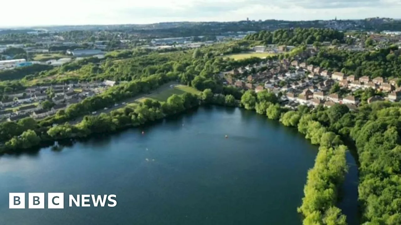 Search for teenager missing after being seen in Netherton reservoir