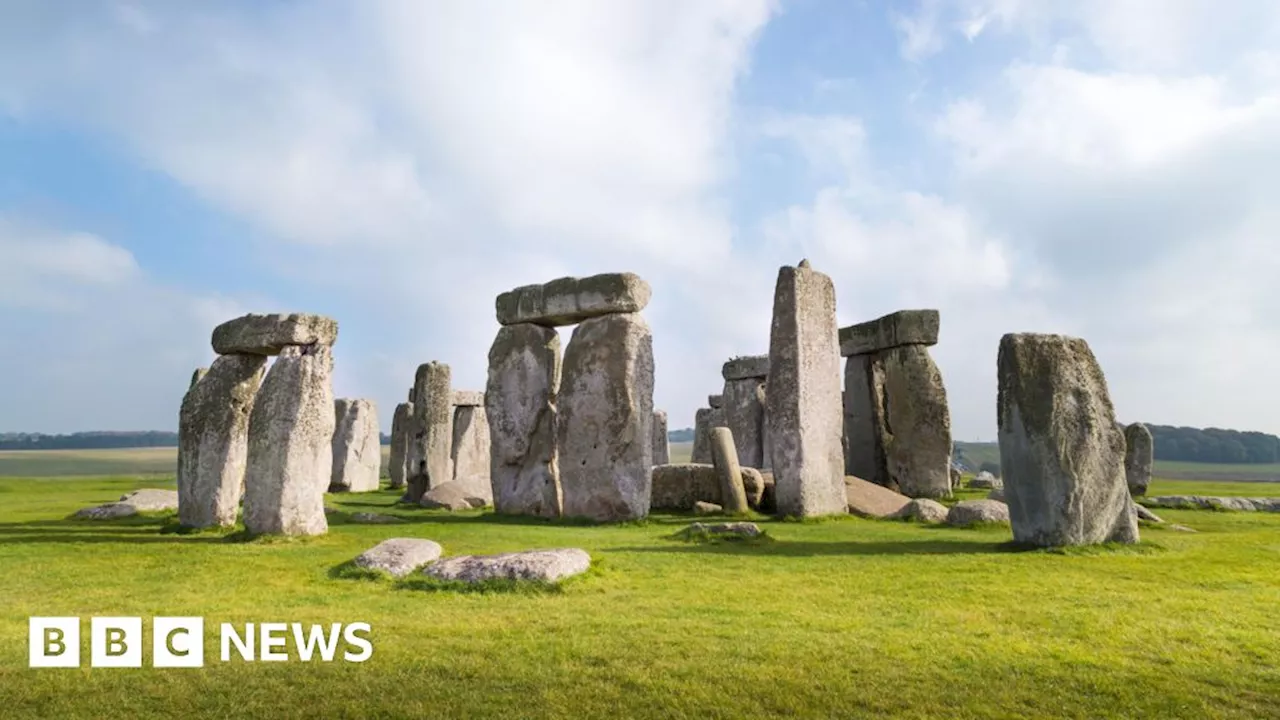 Stonehenge 'in danger' decision delayed as campaigners blast 'dark day'