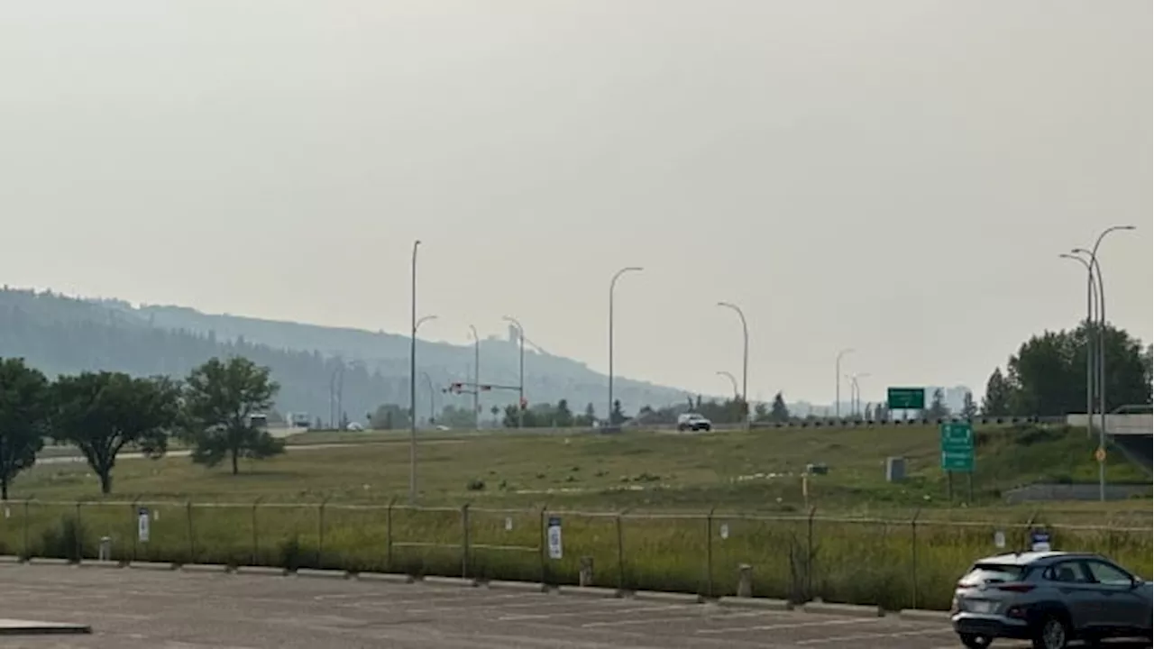 Calgary's air quality at a 'high risk' with wildfires burning across Alberta