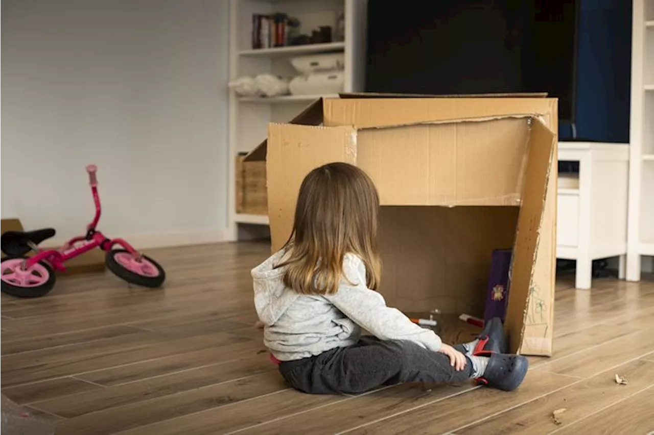 Mudar de casa várias vezes na infância aumenta risco de depressão na vida adulta