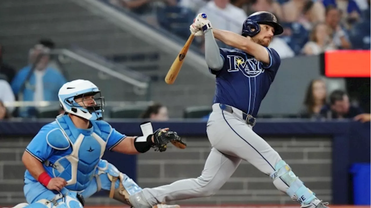 Lowe's two-run homer lifts Rays to 4-2 win over Blue Jays