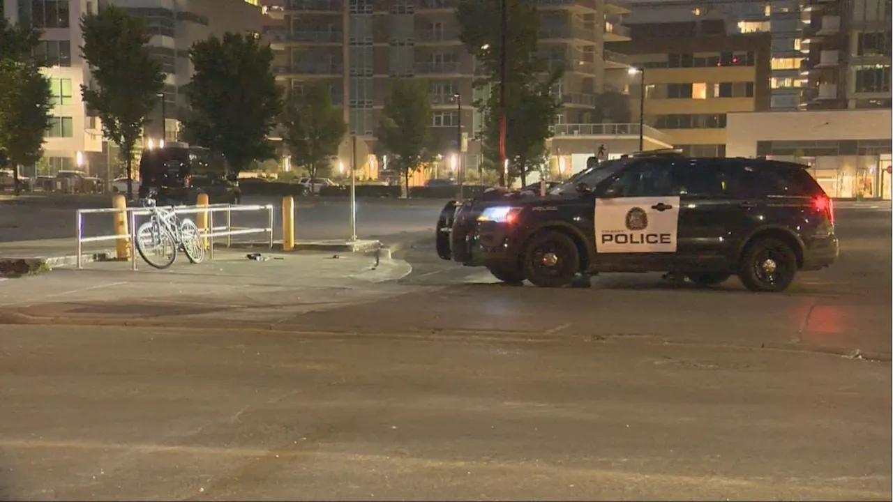 Calgary shooting victim taken to hospital from Beltline Safeway