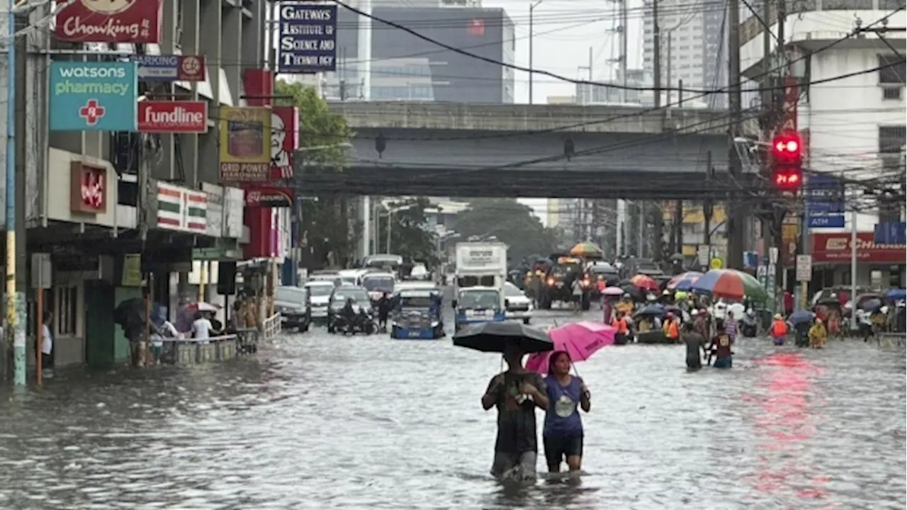 Typhoon Gaemi lashes Philippines, Taiwan with monsoon rains