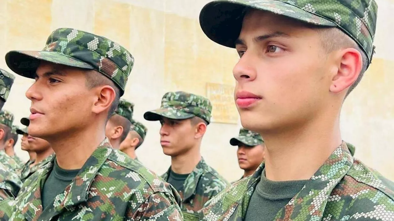 Servicio militar en Colombia: ¿Quiénes están eximidos de prestarlo y cómo deben reclamar su libreta?