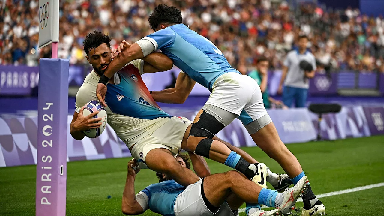  La pression a happé les Bleus du Sevens au Stade de France : 'C'est une grosse vague, une claque'