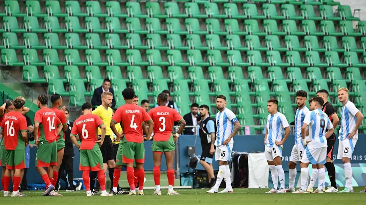 L'Argentina esplode di proteste. Messi: 'Insolito...'. Tagliafico: 'Continuiamo a fare gli scemi?'