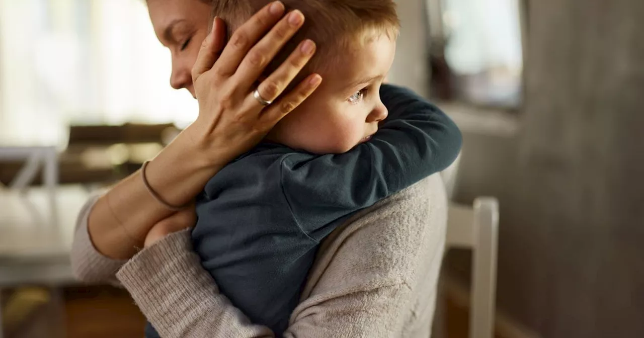 The Truth About Being A Mom When You're Estranged From Your Own Mother