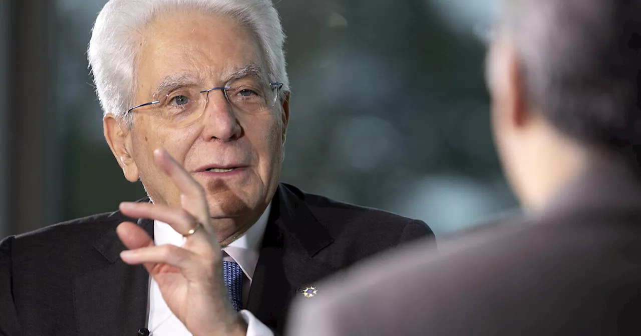 Mattarella: 'Ogni atto rivolto contro la libera informazione è un atto eversivo rivolto contro la Repubblica'