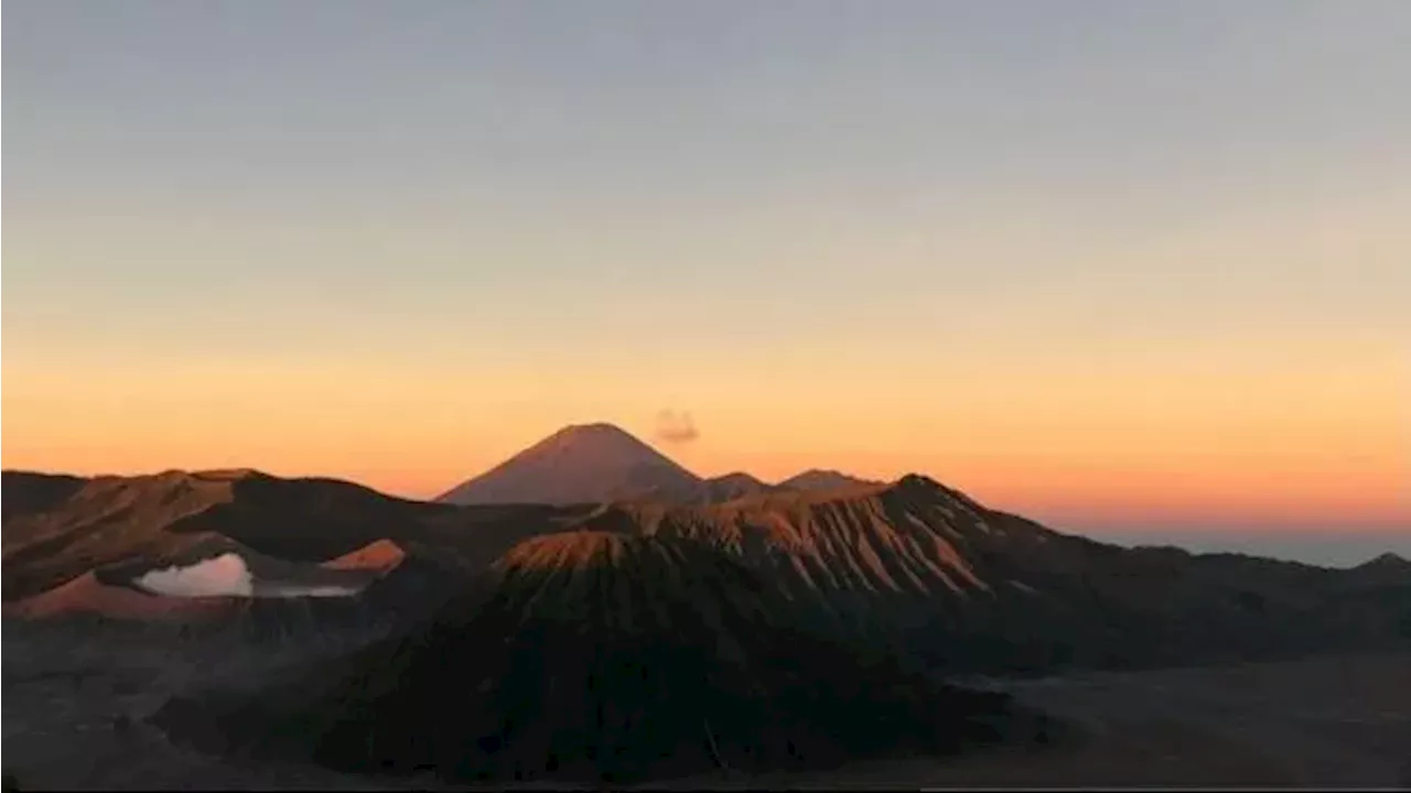 Musim Kemarau, Wisatawan Dilarang Berkemah di Seluruh Kawasan Bromo