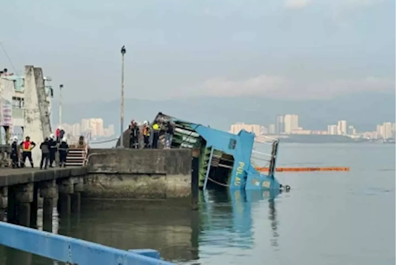 Retired since 2018, Penang ferry ‘Pulau Kapas’ sinks at Butterworth Wharf