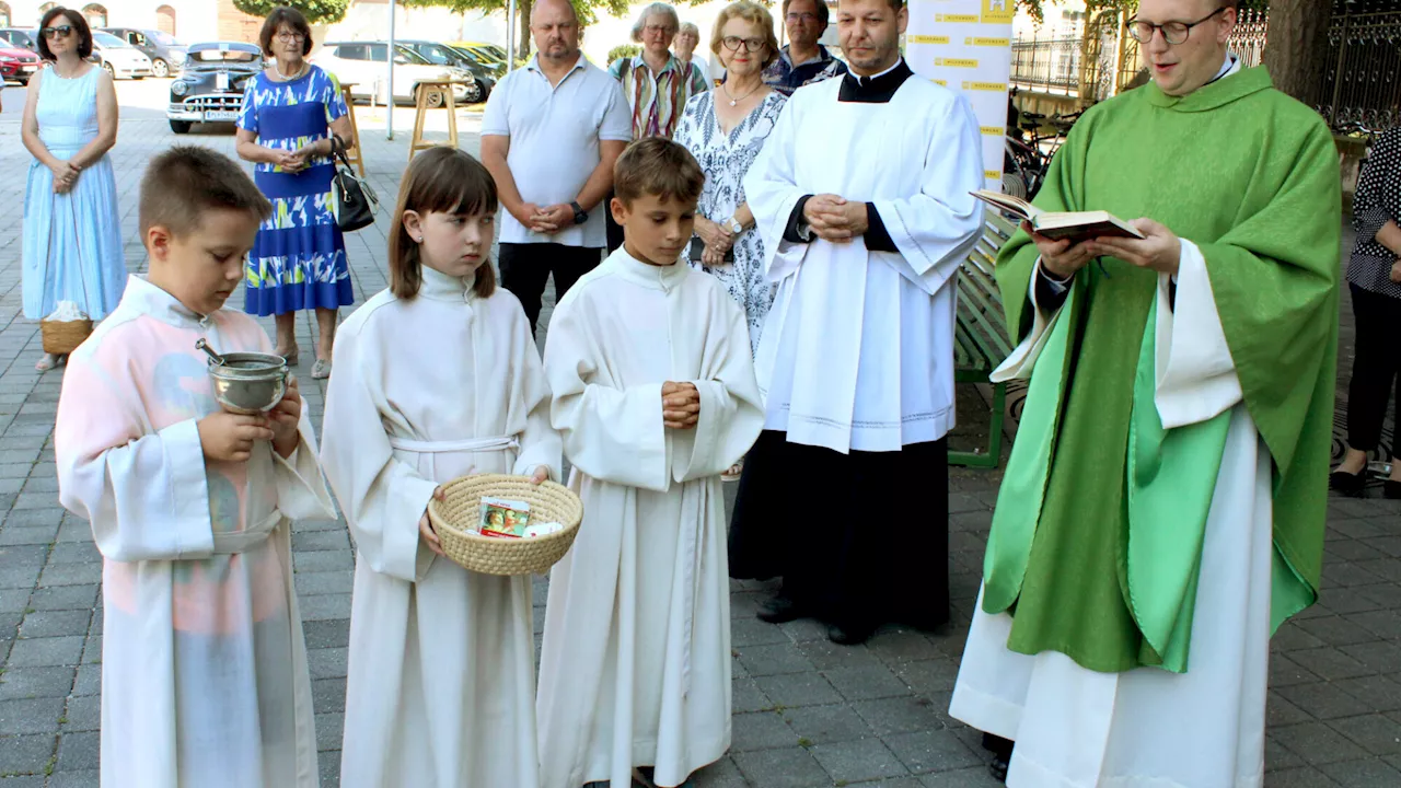 Fahrzeug-Segnung in Herzogenburg