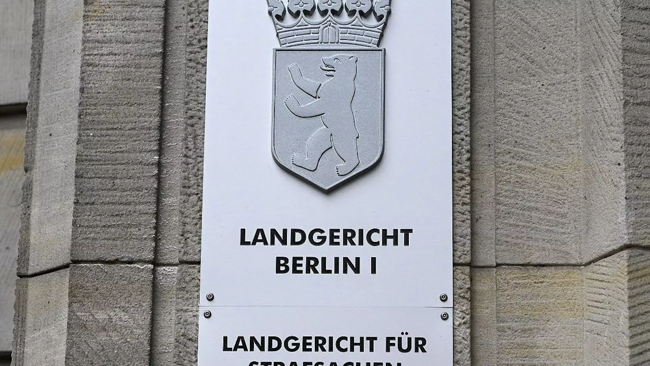 Berlin & Brandenburg: Passanten an Bahnhöfen bestohlen: Angeklagter schweigt