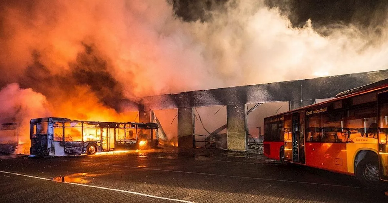 Dramatische Einsätze in Bielefeld: Das waren die zehn heftigsten Brände