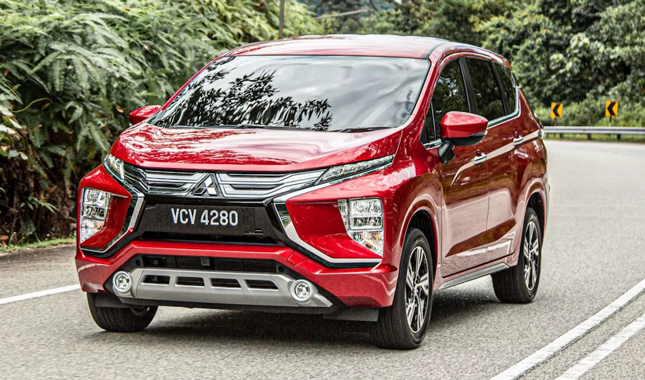 Mitsubishi Xpander now with 1-year free labour, cash rebates up to RM4k – 40,000th buyer gets RM10k hols