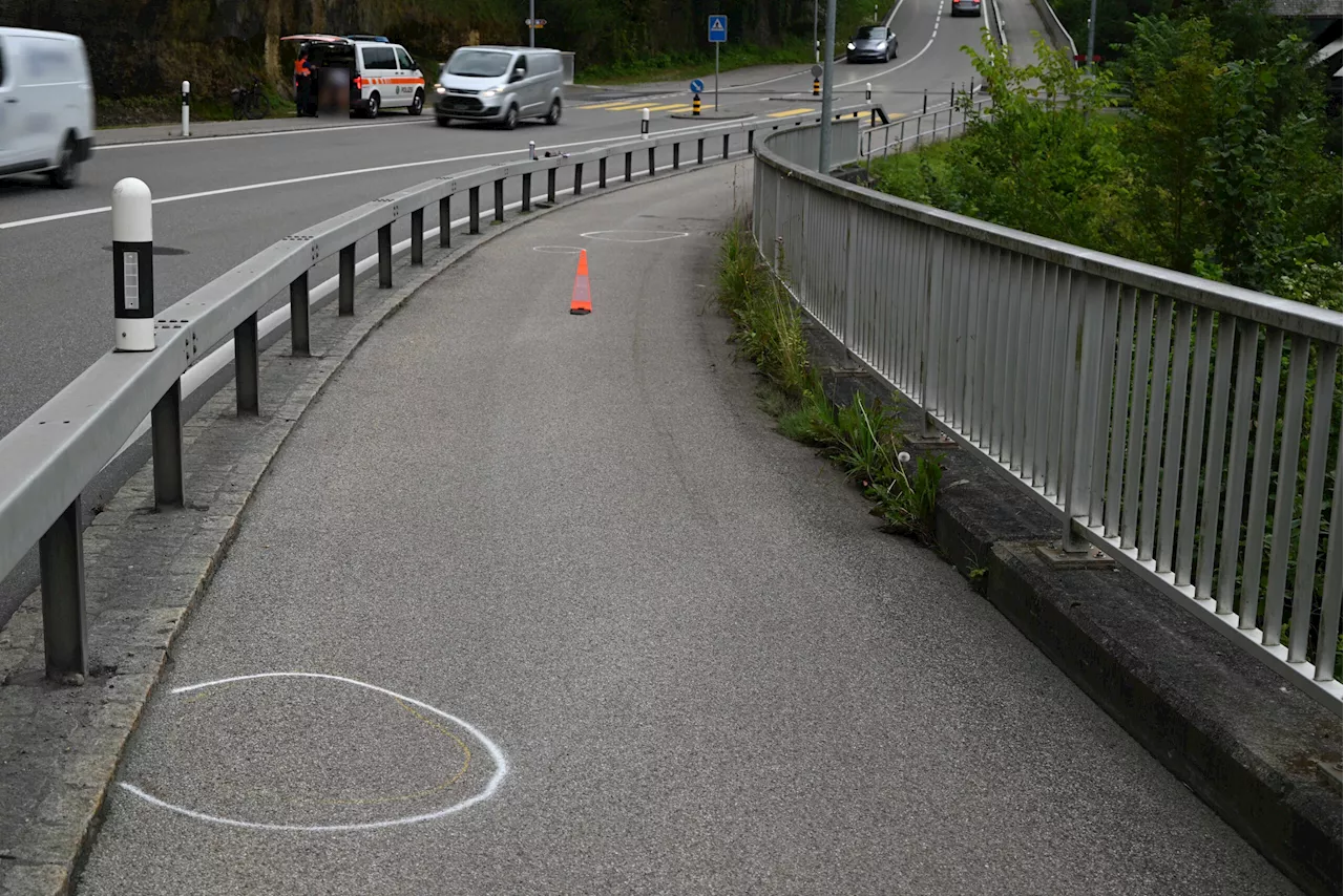 Lütisburg SG: Streifkollision zwischen Velo und E-Bike