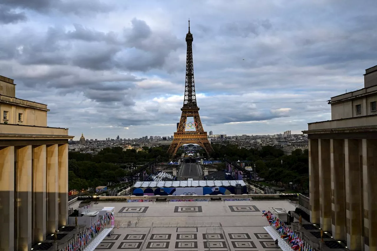 JO de Paris 2024 : le préavis de grève des danseurs maintenu pour la cérémonie d'ouverture, à quoi s’attendre ?